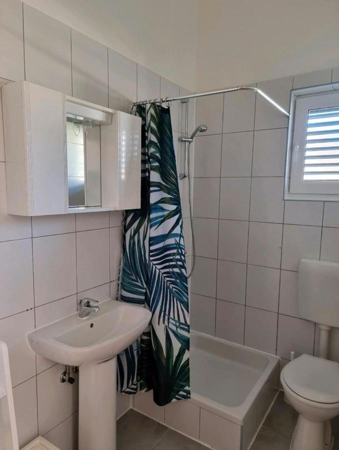 Frida Apartment Pula Luaran gambar