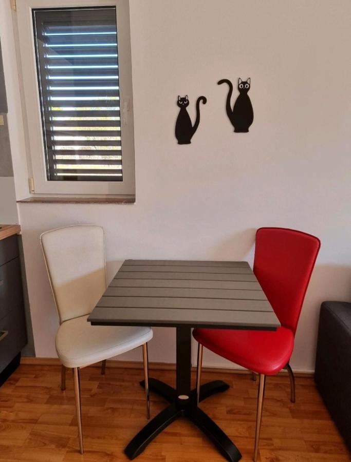 Frida Apartment Pula Luaran gambar